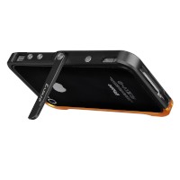 スタンドアーム一体のバンパー型iPhoneケース「Luxa2 Alum Armor iPhone 4/4S Stand Case」