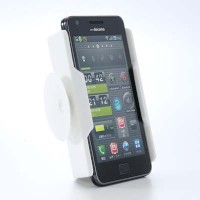 サンワサプライが7日発売したiPhoneやスマートフォンを縦置きや横置きに自由に設置できるホルダー型スタンド「iPhone・スマートフォンホルダースタンド（縦・横置き対応・シリコン素材）200－STN006」