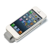 24個の吸盤でiPhone5と一体化する外付バッテリー「Hybrid for iPhone5」