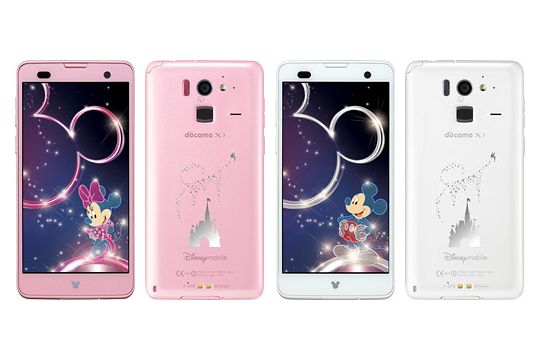 ドコモ、ディズニースマホを7月31日に発売