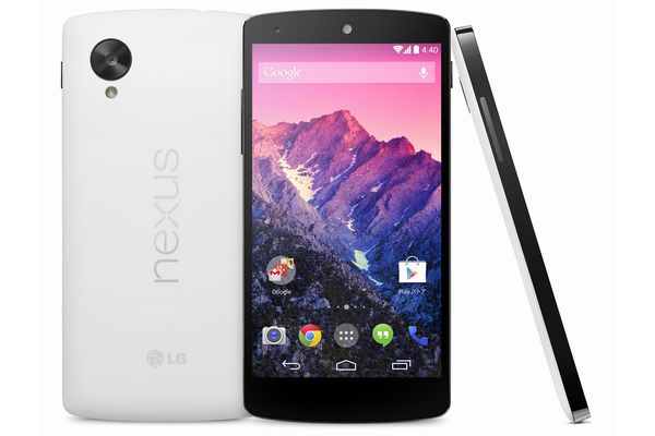 「Nexus 5」（画像：イー・アクセス）