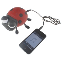 【上海問屋】iPhone5も対応　音に合わせてテントウ虫が踊る　MP3プレーヤー兼テントウ虫型ダンシングスピーカー　販売開始