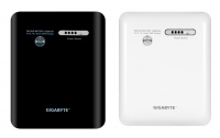 軽くてコンパクトな「GIGABYTE」の大容量モバイルバッテリー2機種新発売