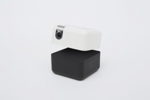 顔認識カメラ、IoT家電リモコンを搭載　ハコ型 ロボット「PLEN Cube」クラウドファンディング開始　2018年6月販売に向けて日本語版を製品化