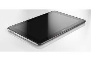 「ICONIA TAB A700」（画像：日本エイサー）