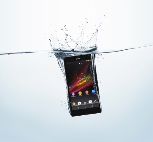 「Xperia Z」（画像：ソニー）