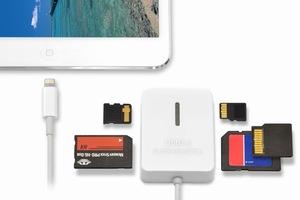 iPadにデジカメ写真を簡単取り込み　「iPad Lightning用 5マルチ カメラリーダー」