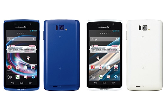 ドコモ、有機ELディスプレイ搭載スマホ「MEDIAS X N-04E」を3月1日に発売