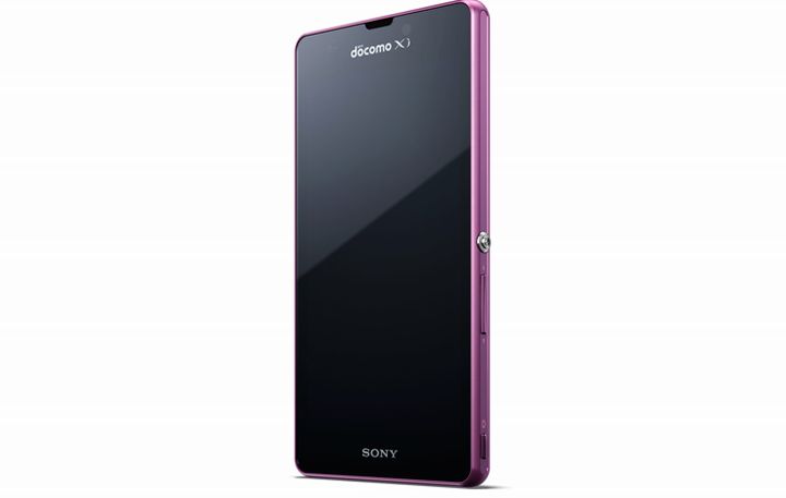 「Xperia A SO-04E」（画像：ソニーモバイルコミュニケーションズのウェブサイトより）