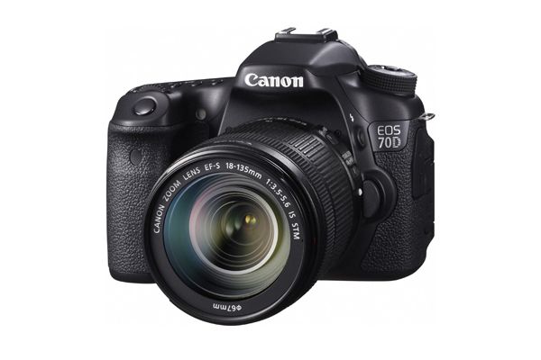 キヤノン、革新的なAF技術を採用したデジタル一眼「EOS 70D」を発売