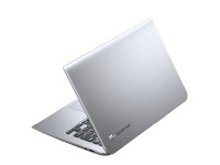 世界最長という約22時間のバッテリー駆動と約1.12kgの軽量筐体を実現した13.3型スリムノートPC「dynabook KIRA V634/27K」