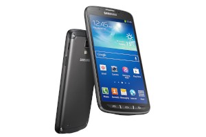 サムスン電子、水中撮影も可能な5型スマホ「GALAXY S4 Active」を韓国で発売