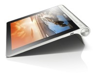 レノボ・ジャパン製のタブレット端末「YOGA TABLET8」に、IIJのプリペイド型SIMカードを同封したモデルが2月1日に発売される。