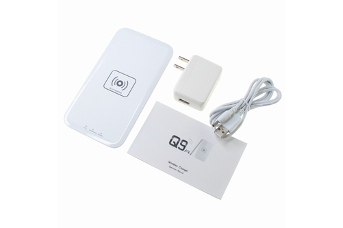 上海問屋、スマホ向けのワイヤレス充電器　置くだけで簡単充電