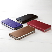 サンワダイレクトは7日、カード収納付き手帳型ケースと、シンプルなバンパーケースとしても使用できる「iPhone5sレザーケース＆バンパーケース（手帳タイプ・カード入れ付・本革）　200-PDA143シリーズ」を発売したと発表した。