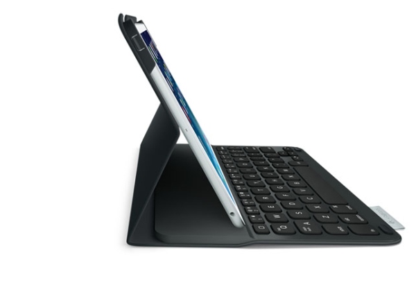 ロジクールが5月2日に発売するiPad Air専用二つ折り保護カバー＆スタンド付キーボード「ロジクール ウルトラスリム キーボード フォリオ」
