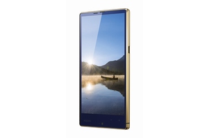ソフトバンク、5.2インチIGZO搭載スマホ「AQUOS Xx 304SH」を5月1日から予約受付