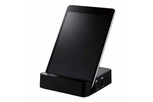 プリンストン、タブレットのスタンドにもなるUSB給電機能付きOAタップを発売