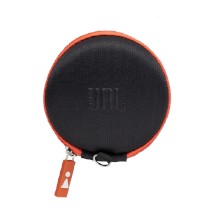 KDDIは、5.0型スマートフォン「HTC J butterfly HTL23」(製造: HTC ) を29日に発売する。
