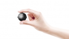 スマホに接続可能な360度ビデオカメラ「Insta360 Air」発売