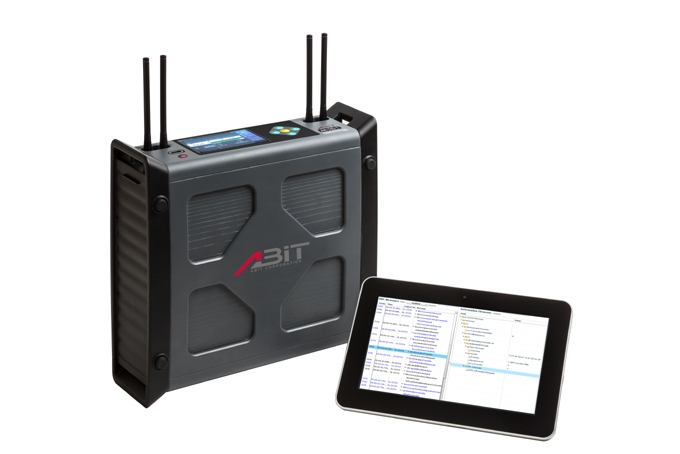 世界最小ポータブル「LTEエアプロトコルモニター」開発・発売開始　ポータブル「エアプロトコルモニター」をエイビット社とマグナデザインネット社が共同開発