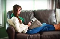 iPadやiPad miniをキズや汚れから保護し、快適な利用をサポートするケース　iPad用アクセサリ「domeo」シリーズを発売