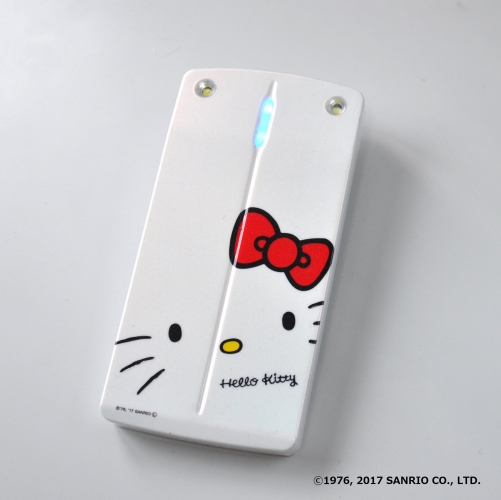 入進学シーズンのお祝いに最適！モバイルバッテリー『瞬速5000』にかわいいハローキティ柄 2種が新登場！新柄発売を記念して他商品も大幅値下げキャンペーンを実施