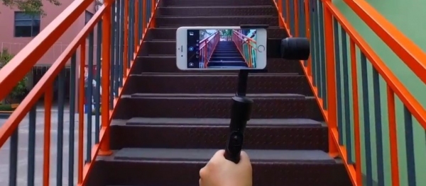 パソコン工房 AKIBA STARTUP にてスマホで手ブレの無いビデオ撮影が出来る高機能スタビライザー「Rigiet(リジエット)」の展示・実演・販売を開始！