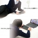 【上海問屋限定販売】寝転びながら使えるキーボード　両手持ちでマウス操作可能　トラックボール付 ミニワイヤレスキーボード　販売開始