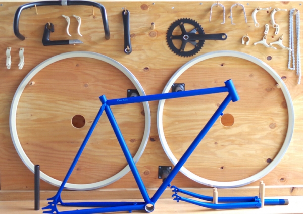 自転車デザイン数にまつわる誇大表現のお詫び