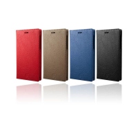 ケースと同レザー使用のネックストラップ付きシンプルスマホ4専用の手帳型本革ケース発売