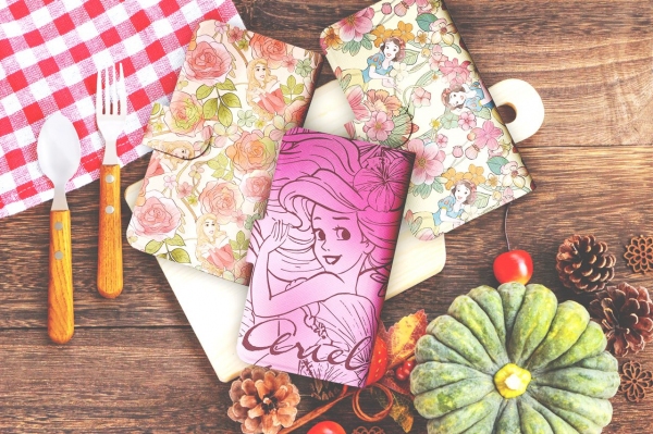 [株式会社PGA・Premiu Style Store 限定］ディズニープリンセスデザインのスマホケースを発売