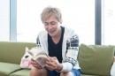 自分の記録用が人気のキャンプ動画に！漫画「まだ、生きてる…」のサバイバル生活に共感！ヒロシのおすすめ漫画を無料配信！独占インタビューも掲載