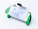 スマホゲームを見やすく 画面拡大機能付きゲームコントローラー兼スタンド