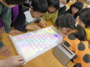 ”IT×コンテンツで 「学ぶ楽しさ」 を創造”ネオス、「教育ITソリューションEXPO」に出展
