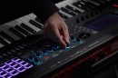 音楽制作からライブ演奏までストレスなくシームレスに作業できるプロ用シンセサイザーを発売