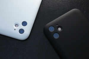 引き算の美学から生まれた、オリジナルを超えるシンプルな美しさ「MYNUS iPhone 11 CASE」を1月28日発売
