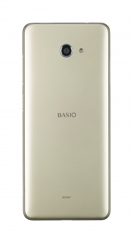文字も写真も見やすい5.6インチ縦長大画面を搭載「BASIO4(ベイシオ フォー)」本日４月２日、J:COMより発売