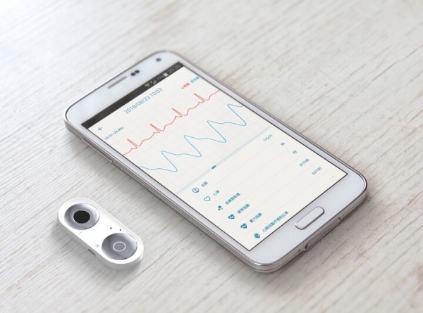 2つの指で約1分ふれるだけ！ クラウドファンディングで、健康状態をチェックできる「CLOUDMED iCARE」販売プロジェクトが５月１日開始！