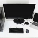 【上海問屋限定販売】PC2台でUSB機器4台を共有できる　メタル筐体USB2.0切替器(PC2台/USB機器4台) DN-915984 販売開始