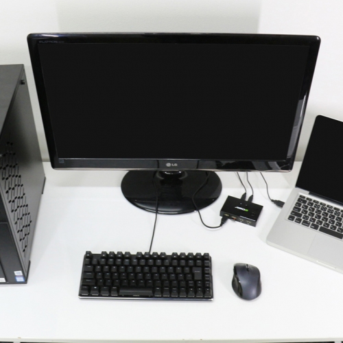 【上海問屋限定販売】PC2台でUSB機器4台を共有できる　メタル筐体USB2.0切替器(PC2台/USB機器4台) DN-915984 販売開始