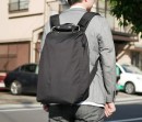 クラウドファンディング500％達成のバックパックに 新モデルが登場一瞬で肩掛けに『SIGOSOTO BACKPACK CREATE』