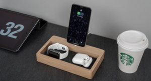 ​【入荷しました！】「OAKYWOOD iPhone 充電ドック オーガナイザー」【Lightning対応／AirPods／ポーランド産の無垢材を手作り】