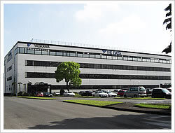 24時間365日申込が可能な「ダイレクト受付システム」を導入