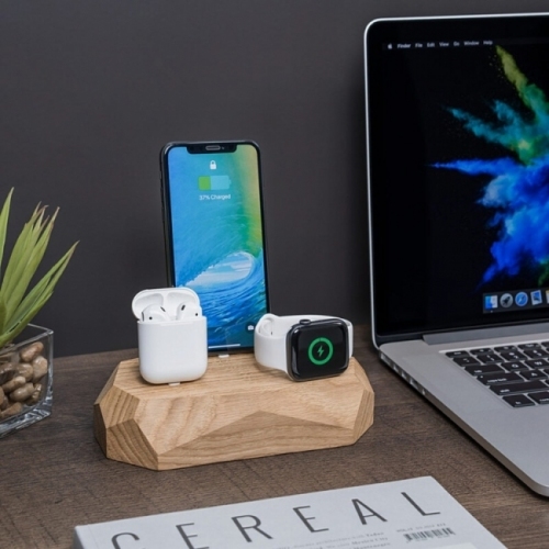 ​【再入荷しました！】OAKYWOOD「3 in 1ドック」ポーランド発の木工製品。Apple製品をまとめて充電！【大人気​​品薄！】