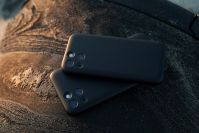 引き算の美学から生まれたミニマルデザインケース「MYNUS iPhone 13 CASE」「MYNUS iPhone 13 mini CASE」を1月26日発売