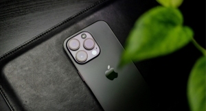 2022年スマートフォングローバル出荷を発表〜2013年以来の最低水準に。Appleは過去最高の営業利益シェア85%で首位を奪還〜