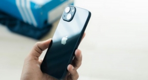2022年スマートフォングローバル市場におけるベストセラー機種を発表〜Appleがスマートフォンランキングトップ10のうち8機種を獲得した初めてのメーカーに〜