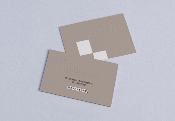 印象的なオリジナルデザインで、忘れられない第一印象を！ネット印刷サービス「オープリントミー」が、箔押しや型押しなど名刺の特殊加工サービスを開始