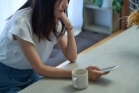 オールアバウト、FCNTが生活者1000人調査、“ヒヤリ体験”から見えた「“スマホの災難”白書2025」を発表